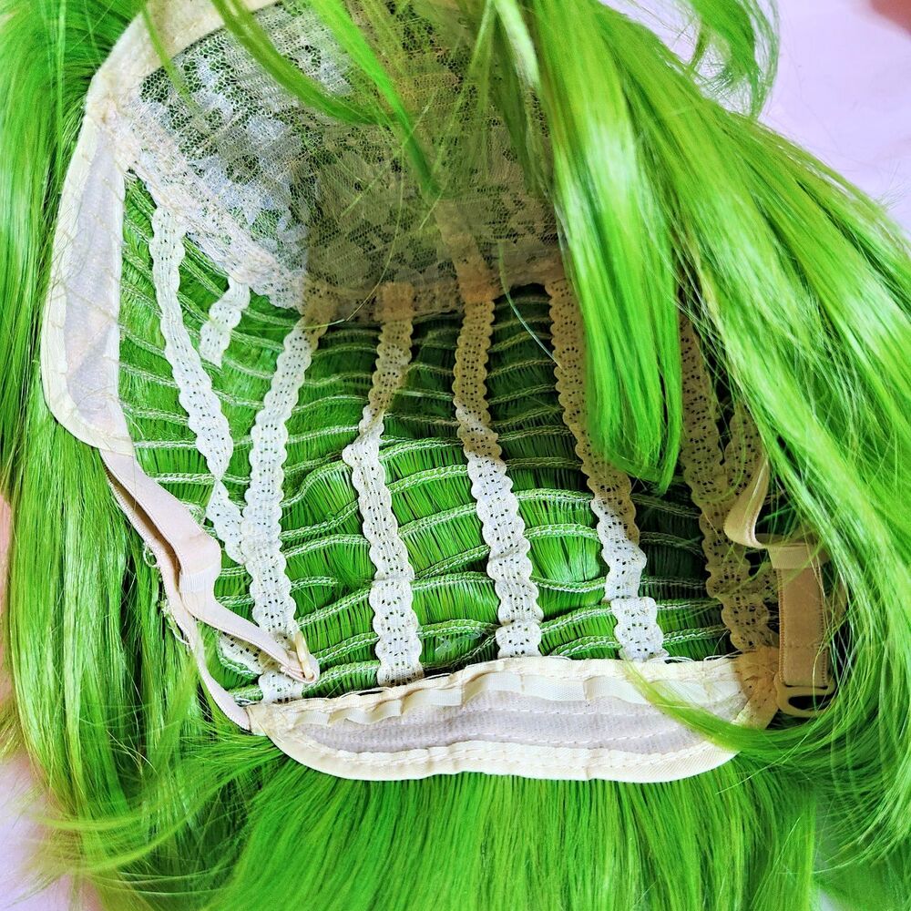 Bright Green Short Cosplay Wig With Bangs Anime Halloween Costume Adult - Picture 5 of 5